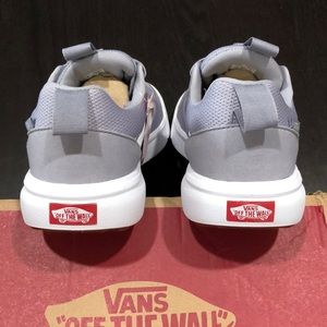 vans ultrarange lilac gray